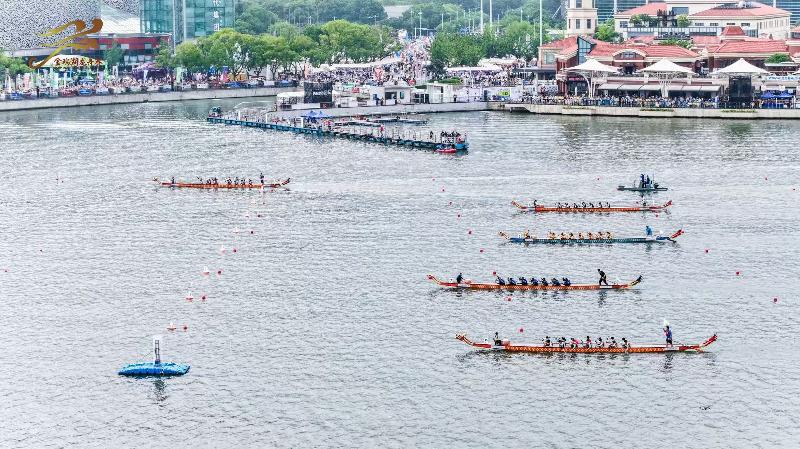 一湖碧水，千槳齊發(fā)！金雞湖畔端午正當(dāng)“燃”
